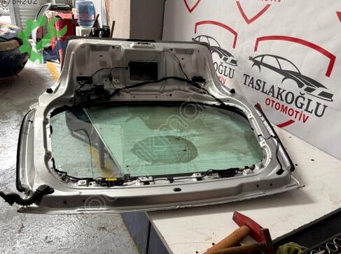 Renault Laguna Bagaj Kapağı çıkma parça