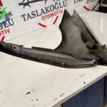 Renault Laguna Sağ Ön Çamurluk Çıkma