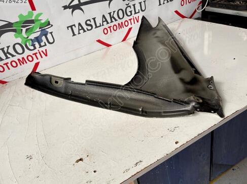 Renault Laguna Sağ Ön Çamurluk çıkma parça