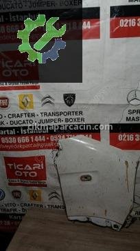 Renault Master Sağ Ön Çamurluk çıkma parça