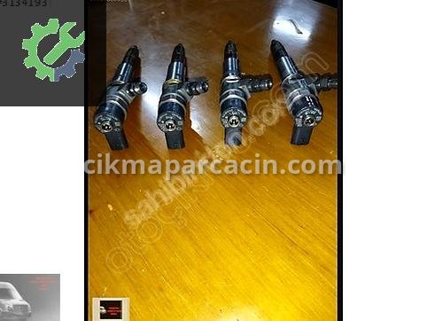 Renault Master Enjektör çıkma parça