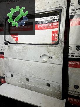 Renault Master 3 Camlı Çıkma Orjinal Sağ Sürgülü Kapı