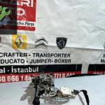 Renault Master 3 Çıkma Orjinal Sürgülü Kapı Kilidi