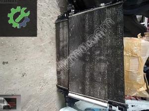 RENAULT MASTER 3 RADYATOR ORJİNAL ÇIKMA