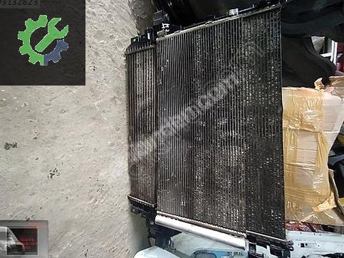 Renault Master Motor Su Radyatörü çıkma parça