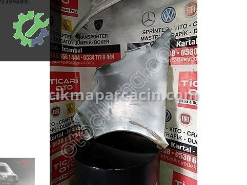 Renault Master Sağ Ön Çamurluk çıkma parça