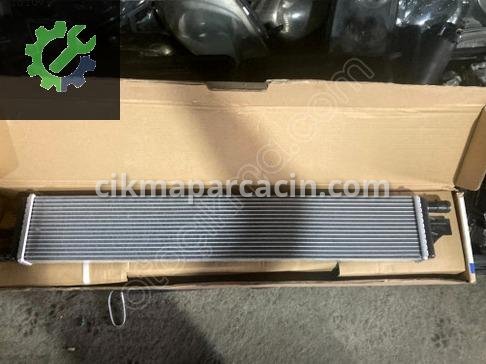 Renault Master Motor Su Radyatörü çıkma parça