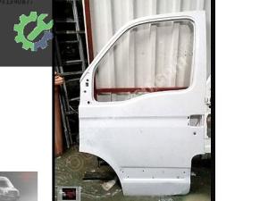 Renault Master sol ön kapı