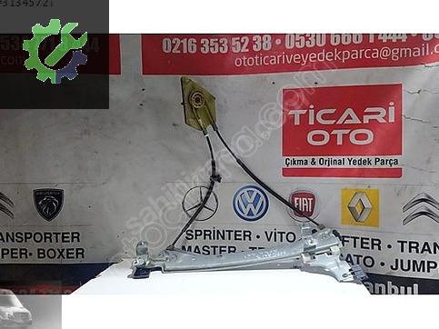 Renault Meğan 3 arka sol kapi menteşesi