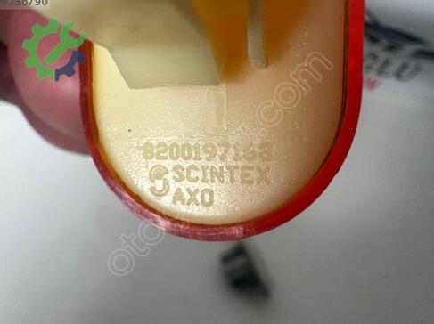 Renault Megane Çamurluk 8200197163 çıkma parça