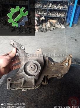 Renault Megane Klima Kompresörü 7700872259 çıkma parça