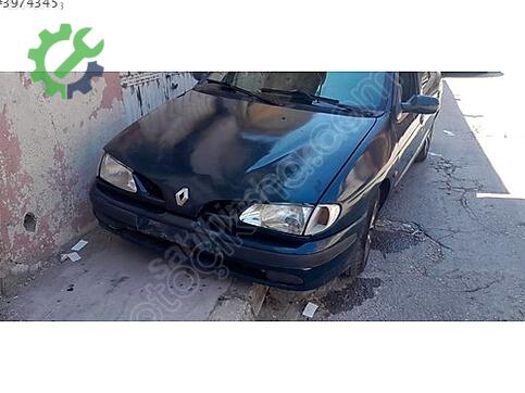Renault Megane Çamurluk çıkma parça