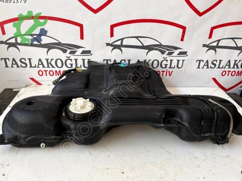 Renault Megane Yakıt Deposu çıkma parça