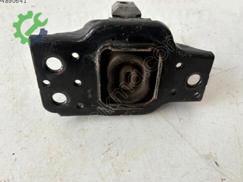 Renault Megane Motor Takozu çıkma parça