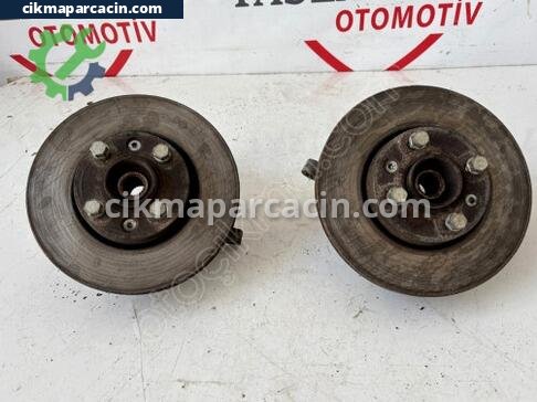 Renault Megane Taşıyıcı çıkma parça
