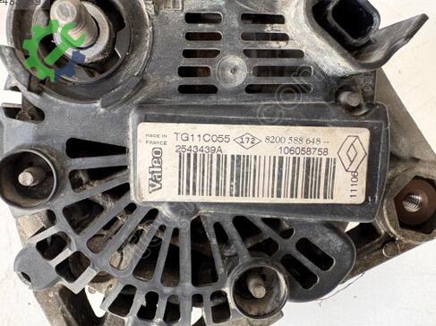 Renault Megane Şarj Dinamosu 8200588648 çıkma parça