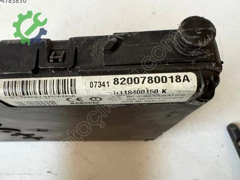 Renault Megane Motor Beyni 8200626634 çıkma parça