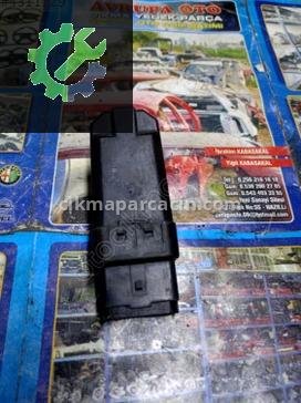 Renault Megane Cam Kaldırma Modülü 77200738 çıkma parça