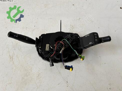 Renault Megane Silecek Kolu çıkma parça