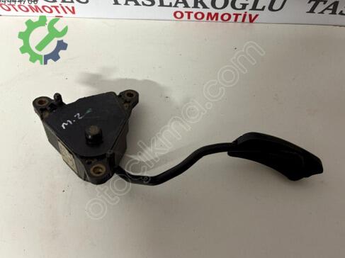 Renault Megane Pedal 8200153268 çıkma parça