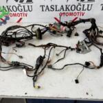 Göğüs Renault Megane 2004-2010 Çıkma