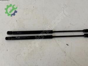 Renault Megane 2004-2010 Çıkma Bagaj Amortisörü