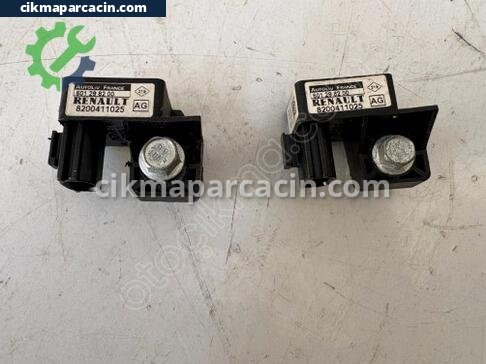 Renault Megane Darbe Sensörü çıkma parça