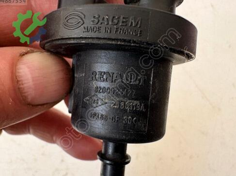 Renault Megane Kanister 8200024427 çıkma parça