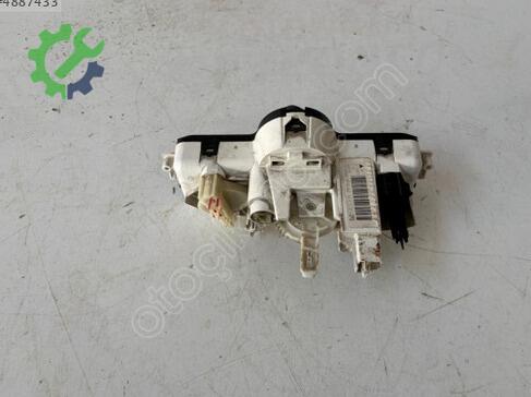Renault Megane Klima Kontrol Paneli çıkma parça