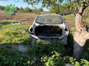 Arka Tavan Renault Megane Çıkma (2. Adet)
