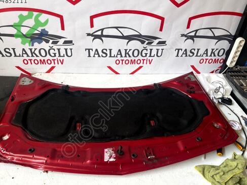 Renault Megane Kaput çıkma parça