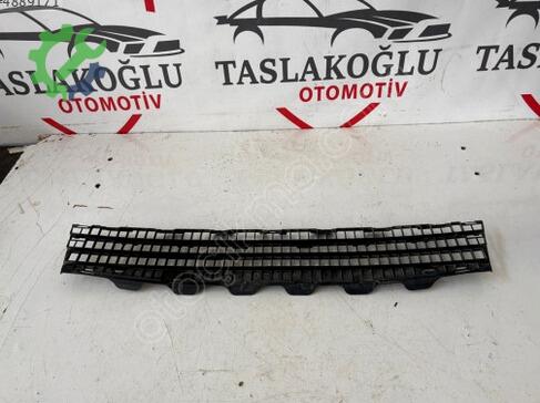 Renault Megane Tampon Izgarası çıkma parça