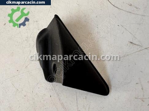 Renault Megane Çamurluk çıkma parça