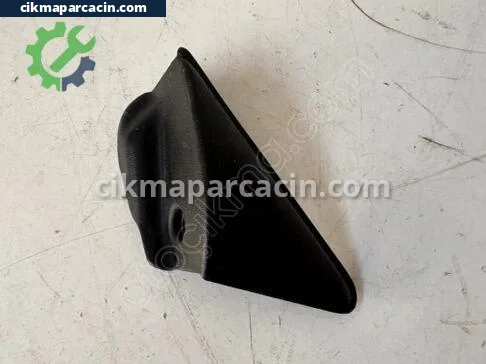 Renault Megane Çamurluk çıkma parça