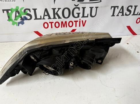 Renault Megane Far çıkma parça