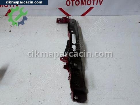 Renault Megane Çamurluk Bağlantı Sacı çıkma parça