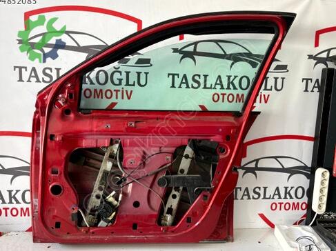 Renault Megane Sağ Ön Kapı çıkma parça