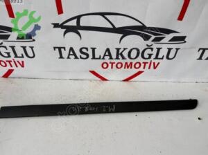 Renault Megane Sağ Ön Kapı Çıtası Sökme Çıkma