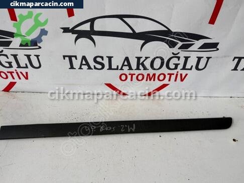 Renault Megane Kapı Çıtası çıkma parça