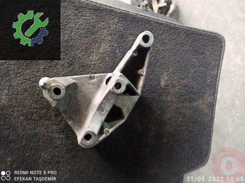 Renault Megane Şanzıman Takozu 8200108112 çıkma parça