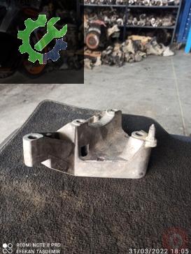 Renault Megane Şanzıman Takozu 8200108112 çıkma parça