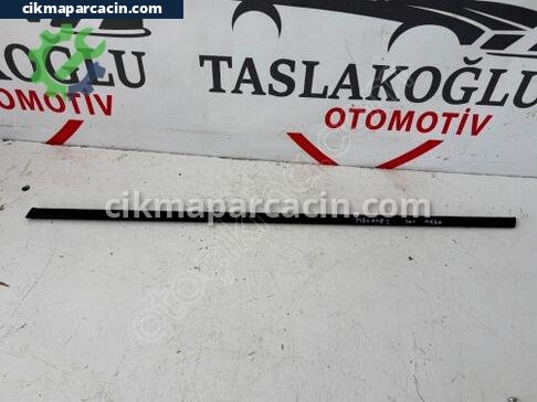 Renault Megane Sol Arka Kapı çıkma parça