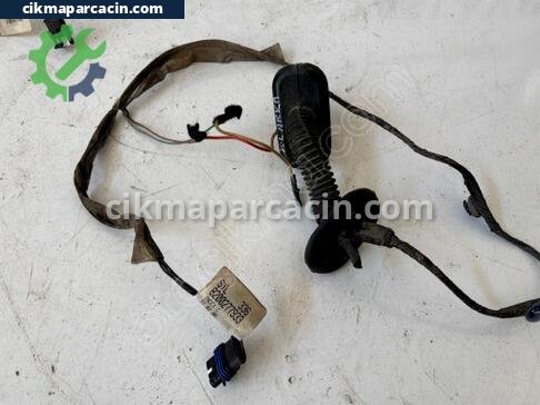 Renault Megane Sol Arka Kapı çıkma parça