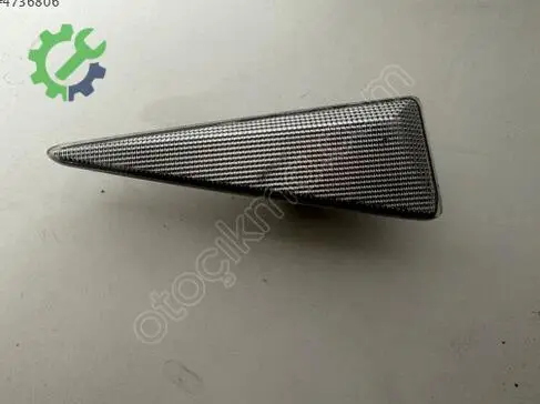 Renault Megane Çamurluk çıkma parça