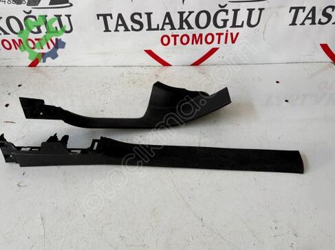 Renault Megane Marşpiyel çıkma parça