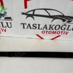 Renault Megane Orijinal Çıkma Kapı Çıtası