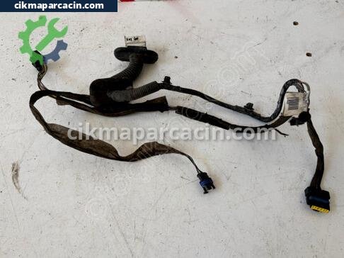 Renault Megane Sol Ön Kapı çıkma parça