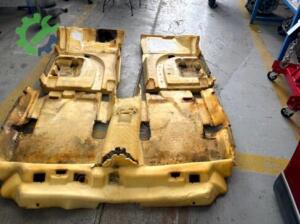 Renault Megane Alt Taban Halısı Sökme Çıkma