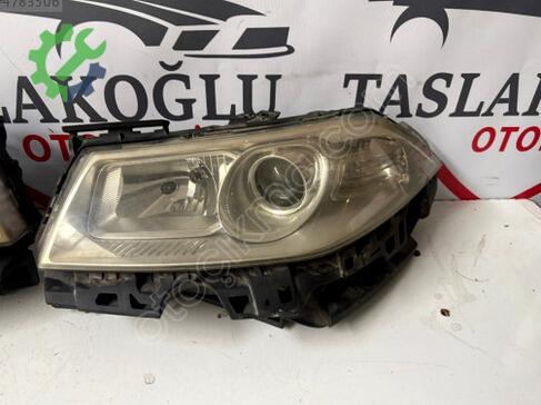 Renault Megane Far çıkma parça