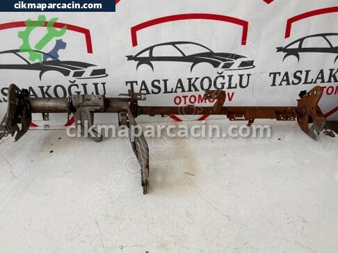 Renault Megane Torpido çıkma parça